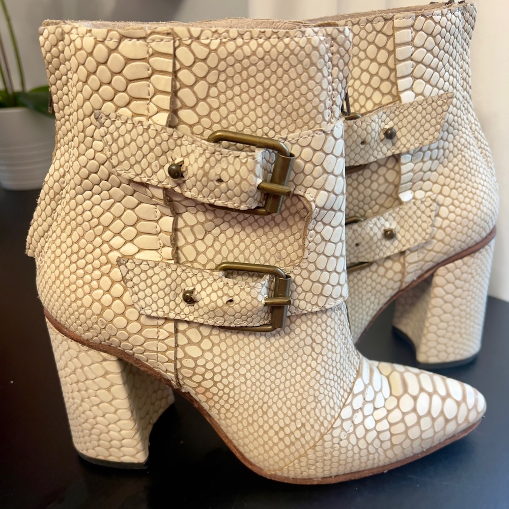 Freebird Boots- Steve Madden. Cream leather bootie worn once. Originally $295.